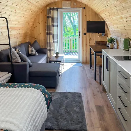 Birch - Uk51862 Holiday home
